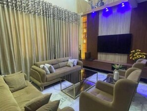 Living area - KUMASI's SECRET II (Juahaw)