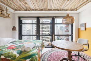 Comfort Apartment, City View