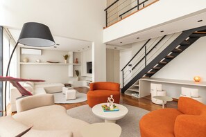 Deluxe Apartment, City View | Living area - Urbano Duplex by WECARE Hosting (São Paulo)