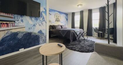 Zen Den Getaway, your peaceful retreat near Cleveland’s vibrant AsiaTown.