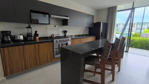 Fridge, microwave, oven, stovetop - Modern Getaway with Pool,10min from Nuevo Vallarta (Mezcales)