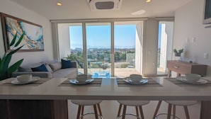 TV - Your Perfect Getaway in Vallarta, Pool and Balcony (Not available)