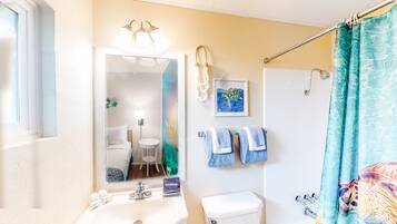 Hair dryer, towels