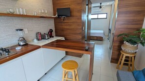 1 chambre, fer et planche à repasser, Wi-Fi, draps fournis