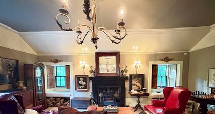 Bliss Cottage - A secluded 18th-century retreat set in 55 acres of wild forest.