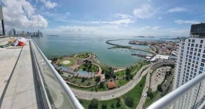 Spectacular apartment near Casco Antiguo!