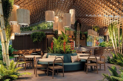 Santa Lucía Jungle Hacienda, Autograph Collection