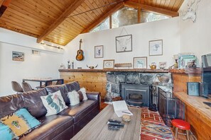 تلفزيون، مدفأة