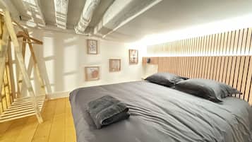 2 chambres, fer et planche à repasser, lit parapluie, Wi-Fi gratuit