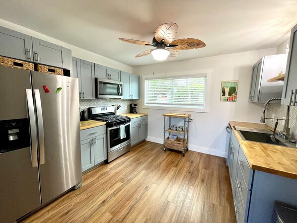 Microwave, oven, stovetop, dishwasher