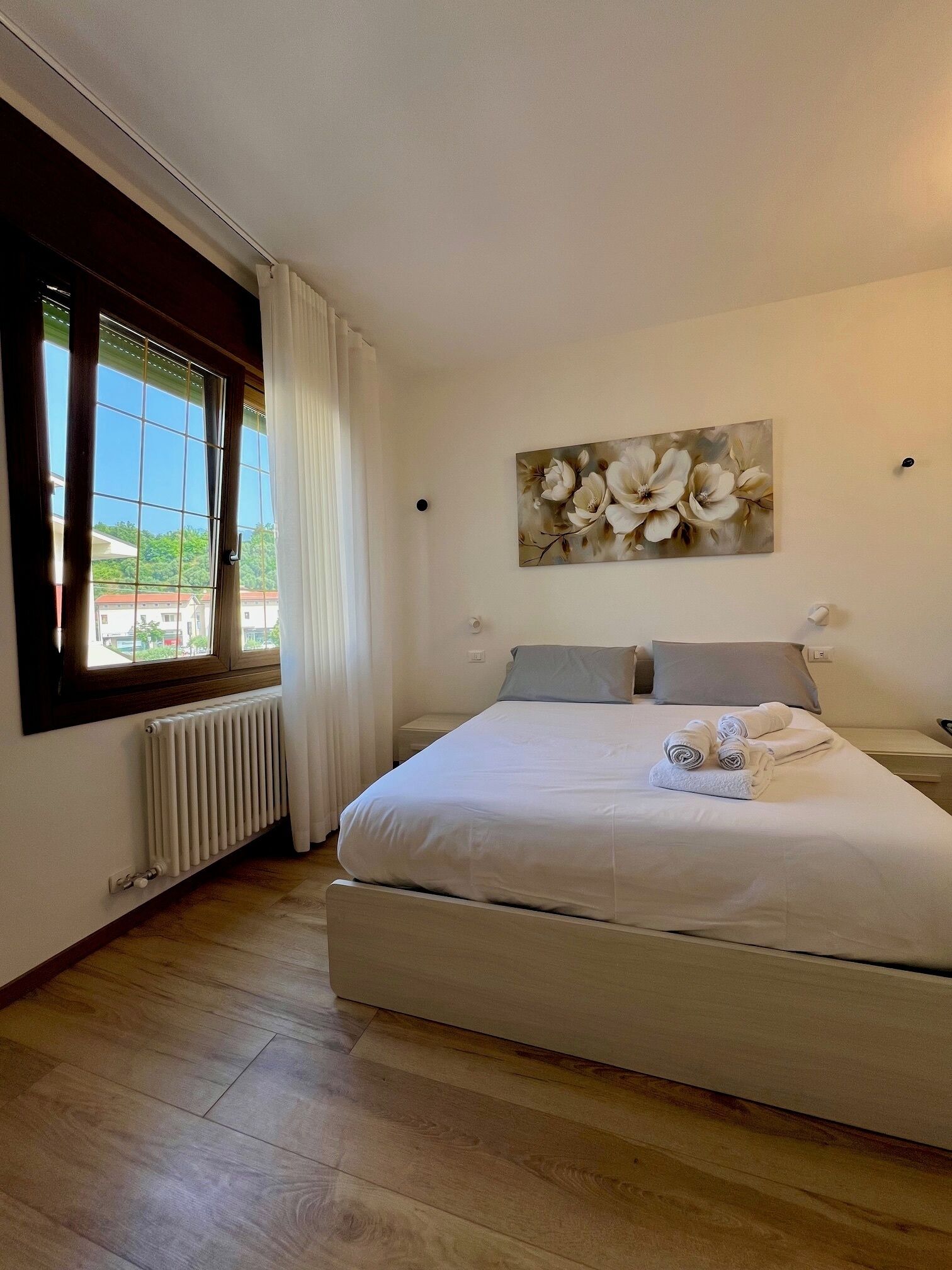 1 slaapkamer, een strijkplank/strijkijzer, wifi, beddengoed