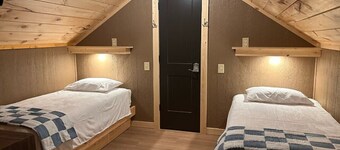 The Sandtown 3 bedroom Cabin