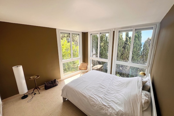 3 chambres, fer et planche à repasser, draps fournis