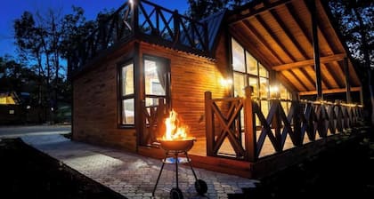 Lion's Forest 2 x 2bedroom Villa