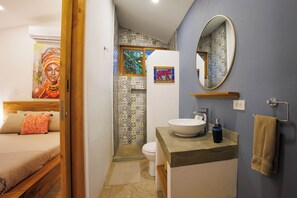 Shower, towels, soap, shampoo