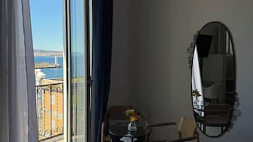 Deluxe-Doppelzimmer, Meerblick | Kostenloses WLAN