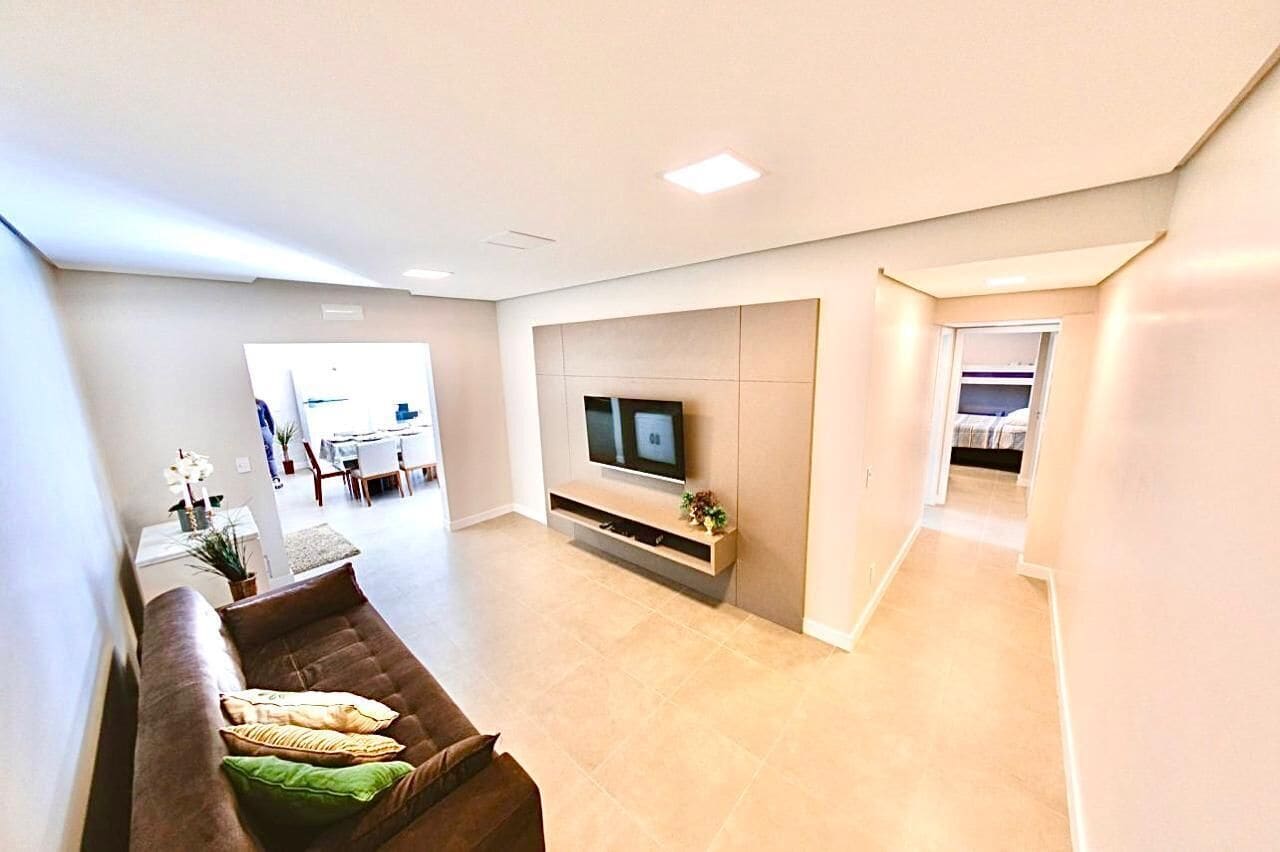 Casa família, 3 quartos, vista para a piscina | Área de estar