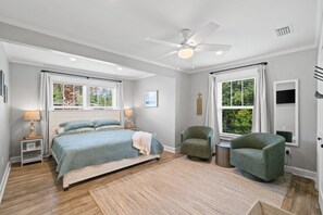 3 habitaciones, wifi gratis y ropa de cama 