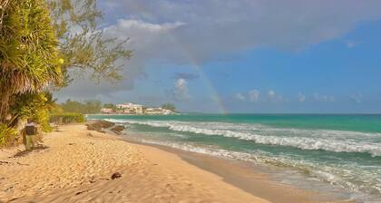 Queen Of Hearts - 5minutes walk to beautiful beaches