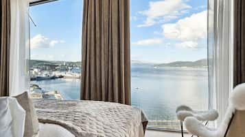 Luxury-Maisonette, Meerblick | Bügeleisen/Bügelbrett, kostenloses WLAN