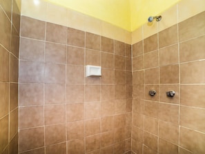 Quadruple Room | Bathroom