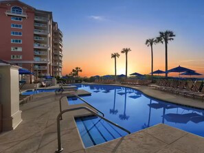 Indoor pool, outdoor pool