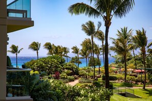 Condo (4 Bedrooms) | Front of property