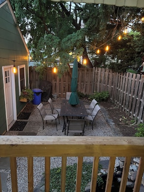 Outdoor dining