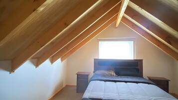 4 間睡房、熨斗/熨衫板、上網、床單