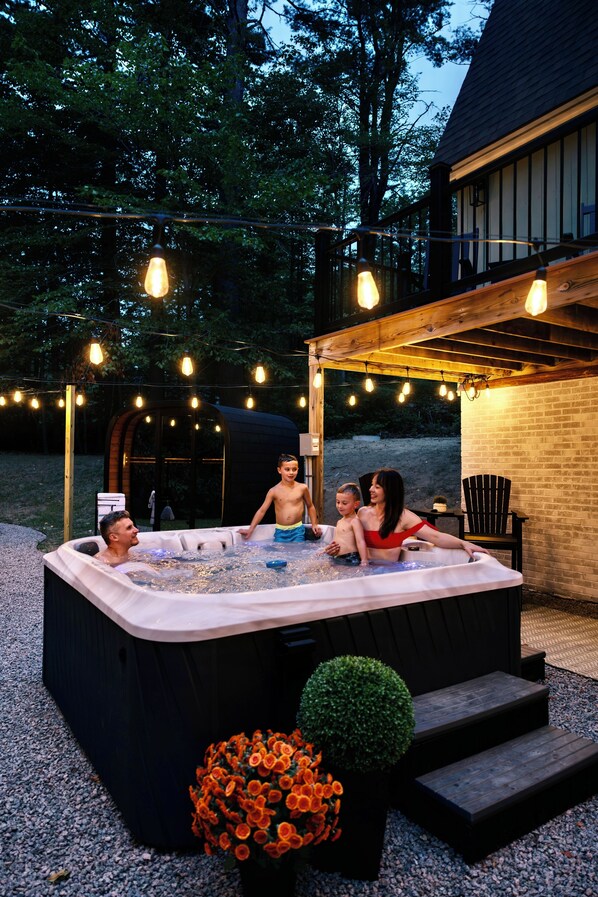 Bain à remous extérieur