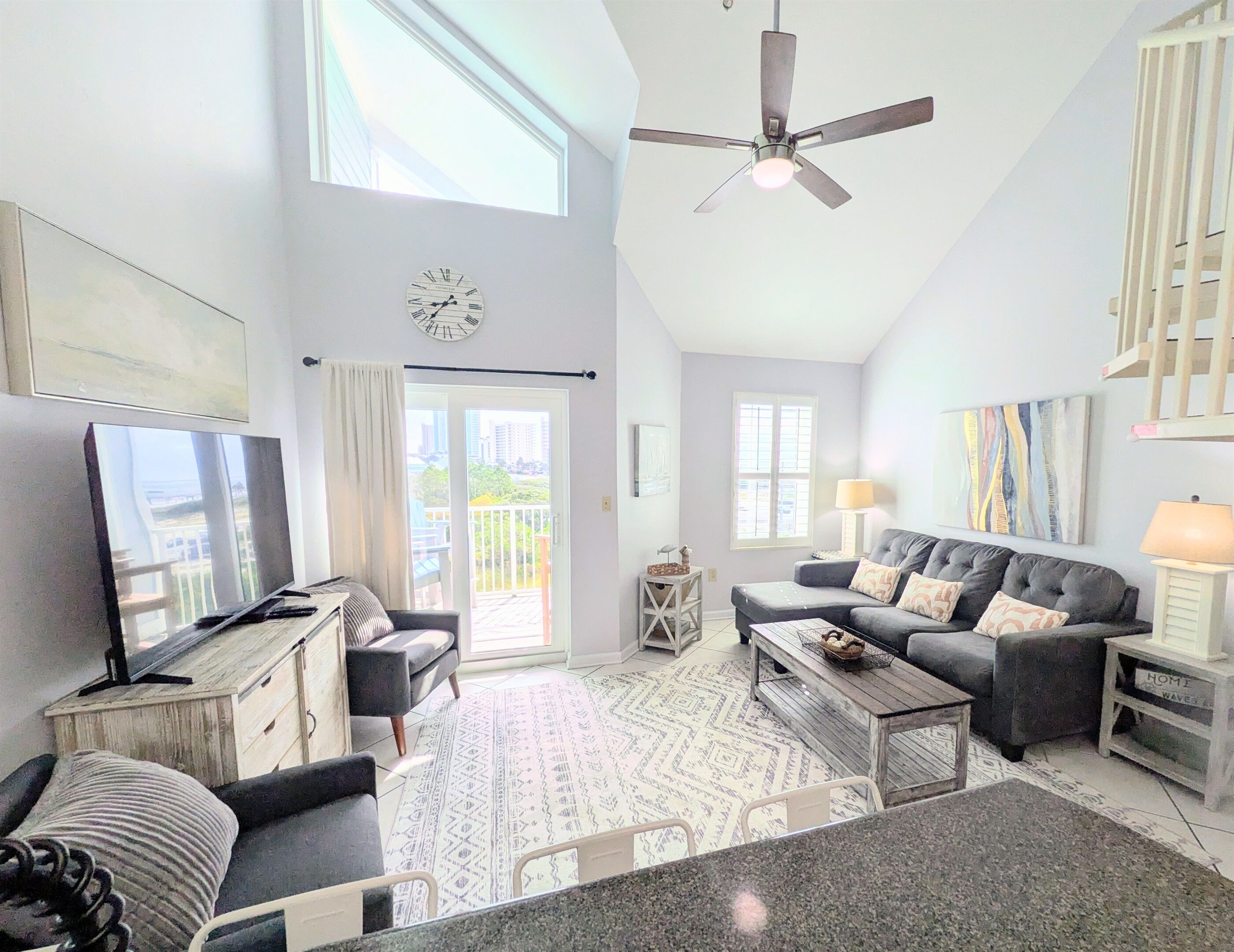 Smart TV, DVD player