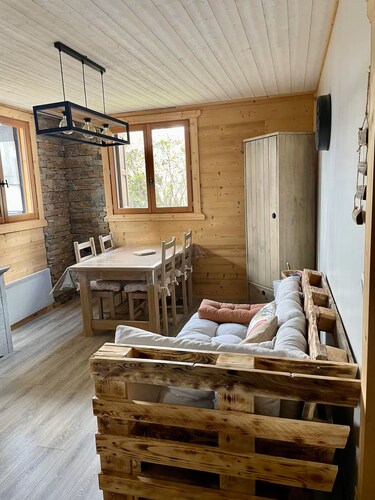 Chalet style apartment - edge of the forest - 6 people - 4km from Font Romeu