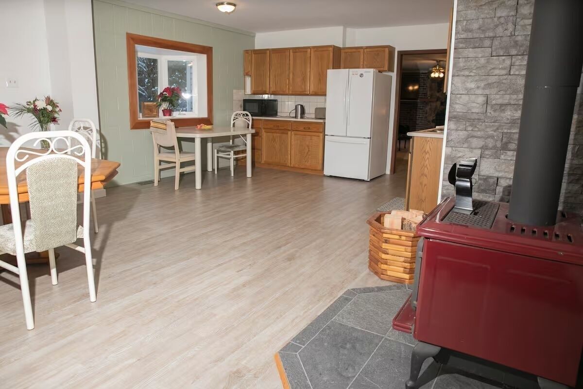 additional dining seating.