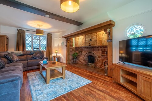 Thatched Cottage by East Ruston Cottages