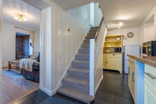 1 Paynes Cottage by East Ruston Cottages