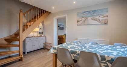 Broads Cottage by East Ruston Cottages