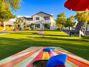 Property grounds - Luxe Resort | Heated Pool+Spa | 5 Bedrooms (Scottsdale)