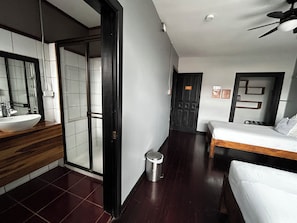 Standard Twin Room, 2 Single Beds, Ensuite
