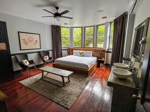 Studio Suite, 1 Double Bed, Ensuite