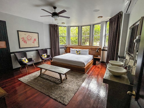 Viajero San José Hostel