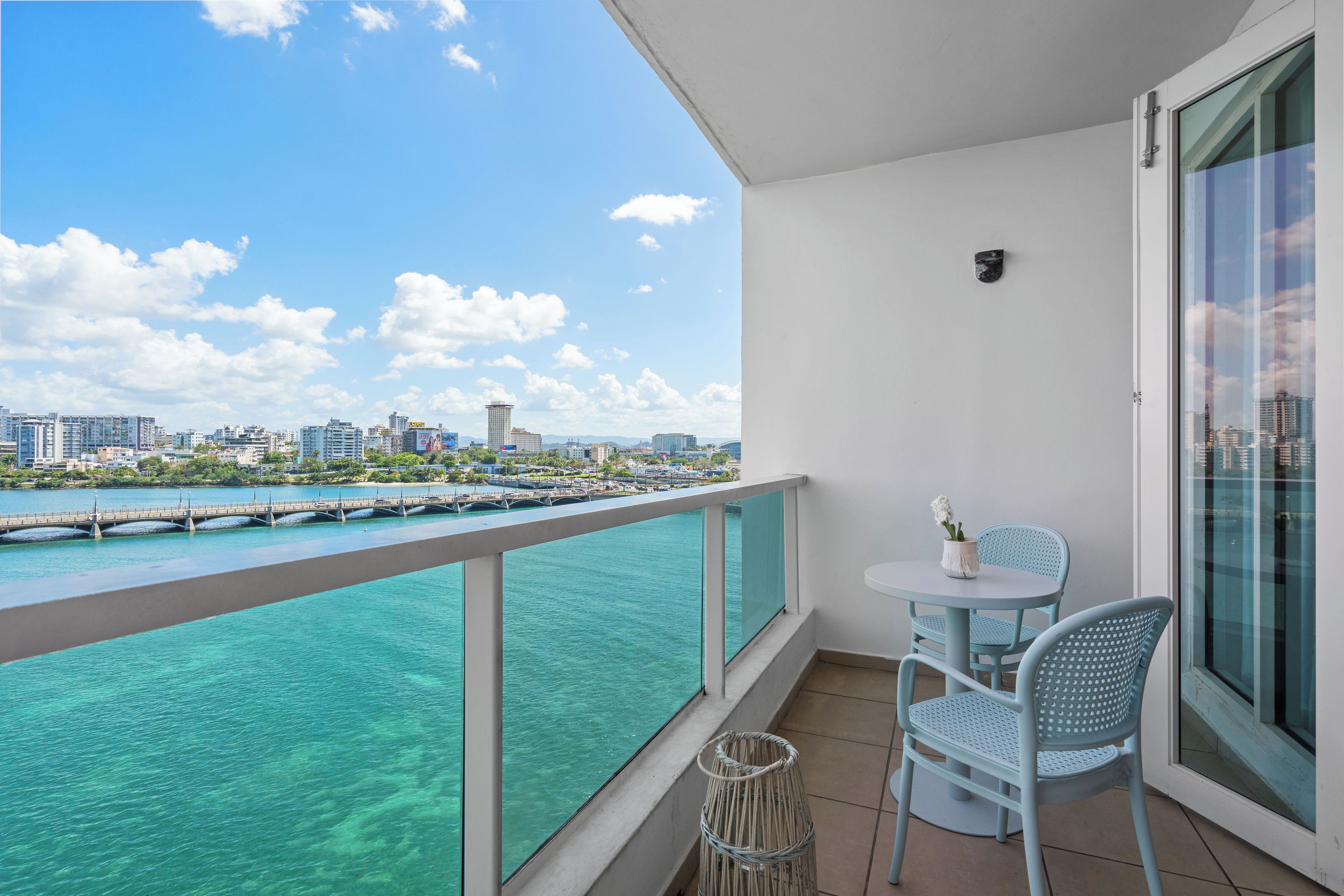 Departamento Deluxe, vista al mar | Vista desde la habitación