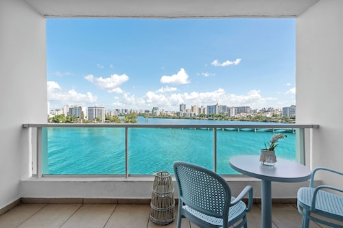 Condado Lagoon by Otium