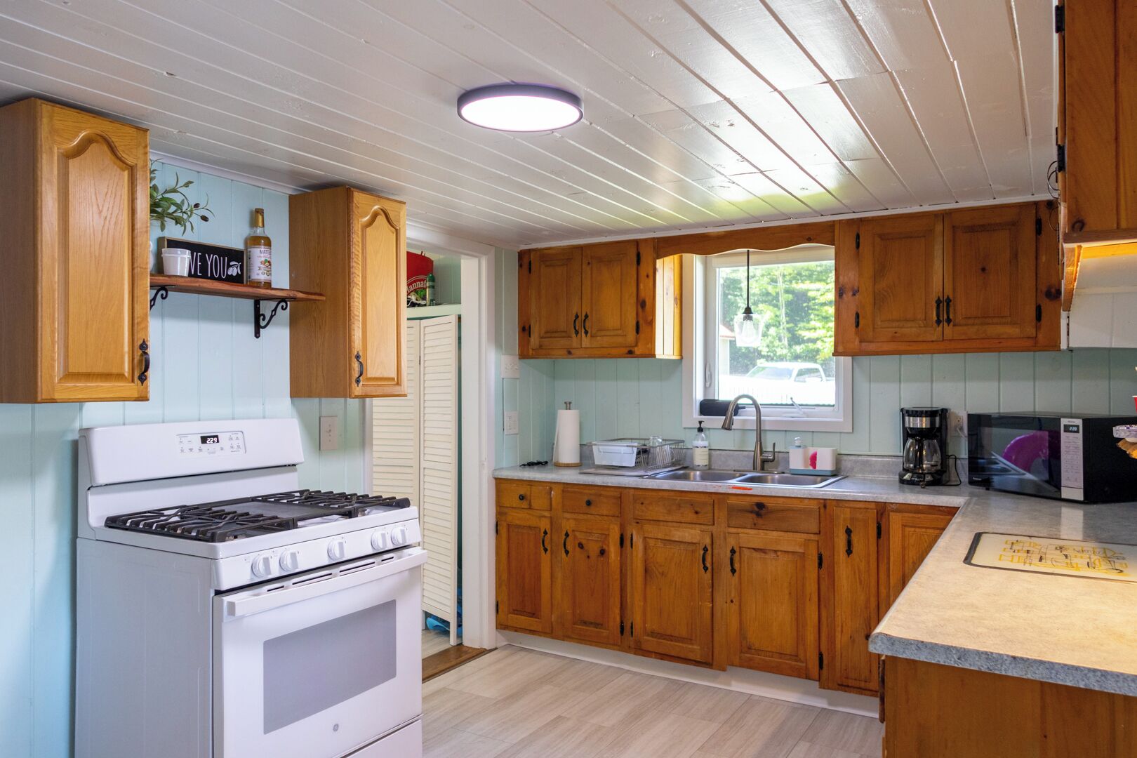 冰箱、微波炉、烤箱、茶具/咖啡用具