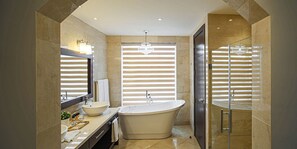 Comfort-Villa, eigenes Bad | Badezimmer
