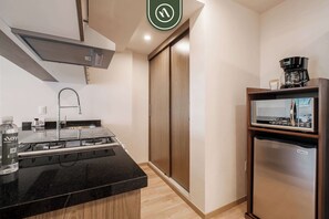 Apartemen, akses difabel | 2 kamar tidur dan internet