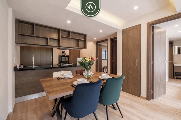 شقة - تجهيزات لذوي الاحتياجات الخاصة | 2 عدّة غرف نوم وخدمة الإنترنت