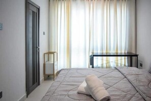 2 habitaciones, wifi gratis y ropa de cama 