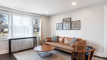 House, Multiple Beds, Patio, Garden View (Franklin Retreat) | Living area | 55-inch flat-screen TV with digital channels