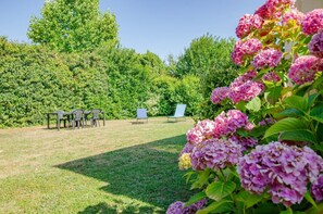 Property grounds - Les Lys - SAINT JULIEN LES VILLAS (SAINT JULIEN LES VILLAS)