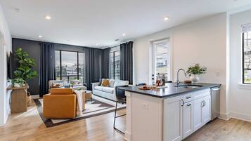 House (1 Bedroom) | Interior